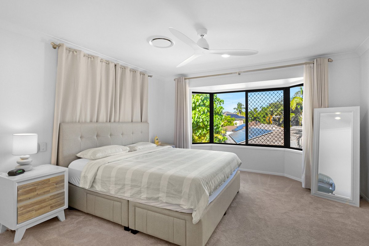 24 Beaconsfield Drive Burleigh Waters 7