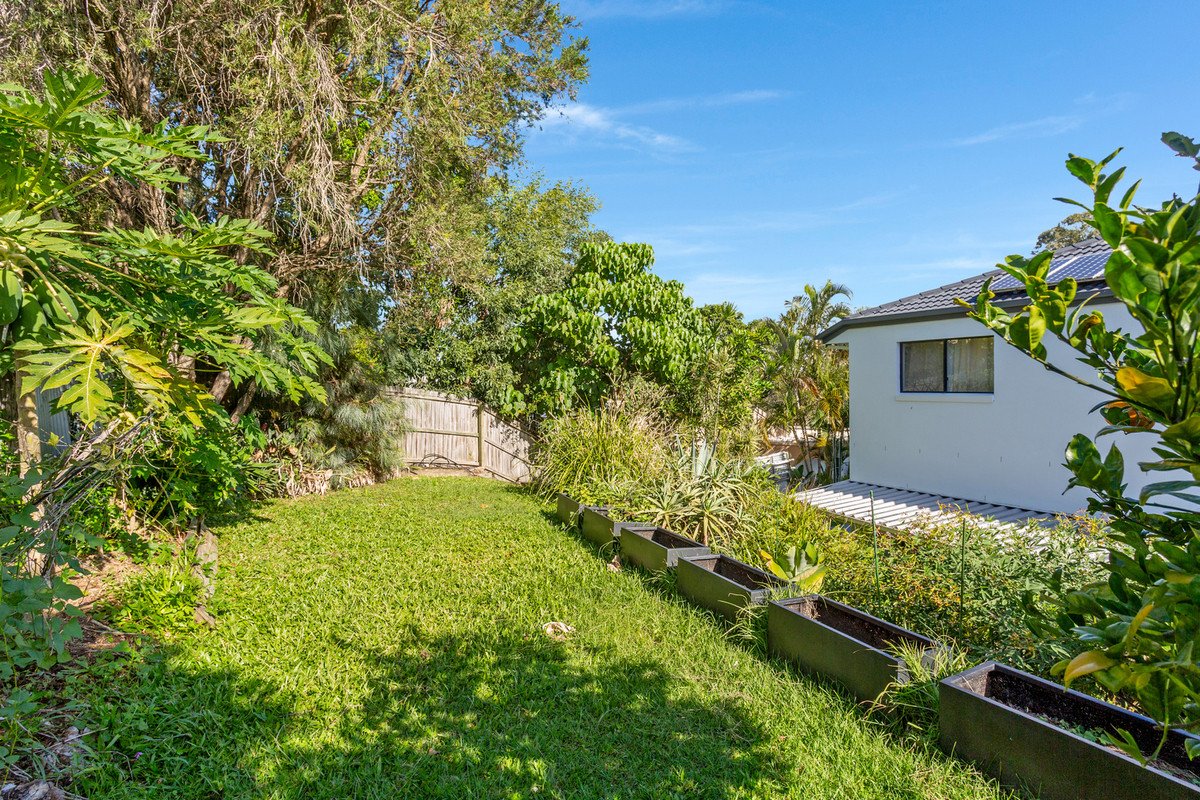 24 Beaconsfield Drive Burleigh Waters 19