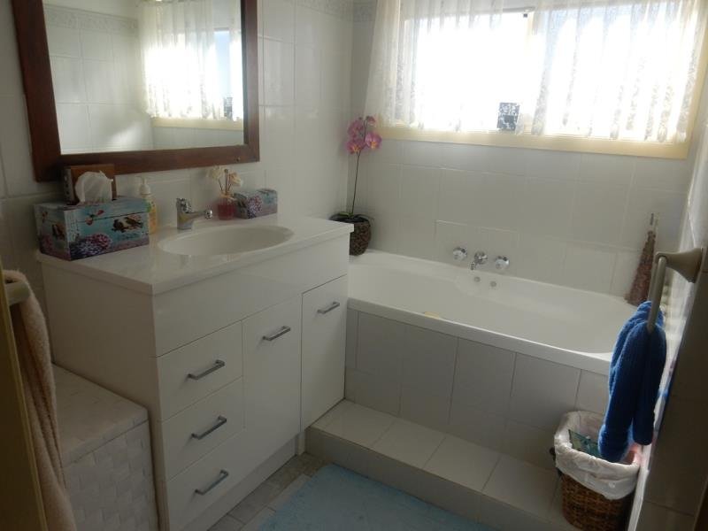 2/4 Belah Close TAMWORTH 6