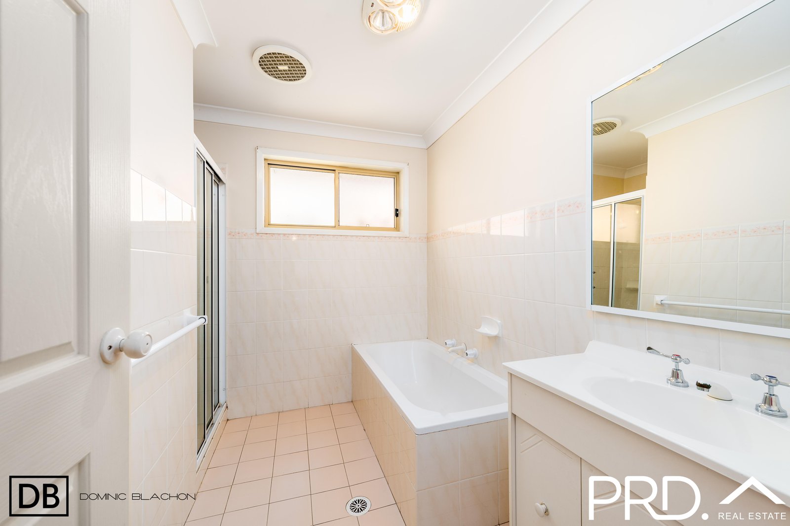 2/4 Bell Street PANANIA 7