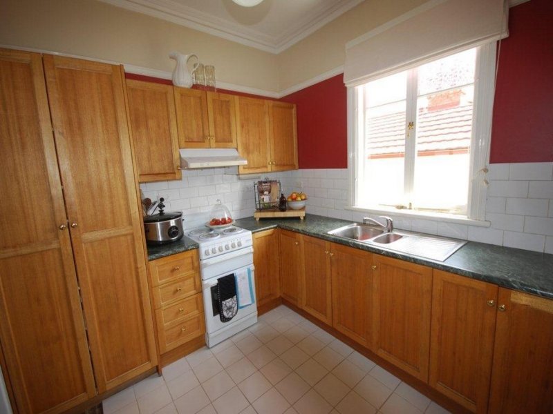 24 Blair Street NEW NORFOLK 1