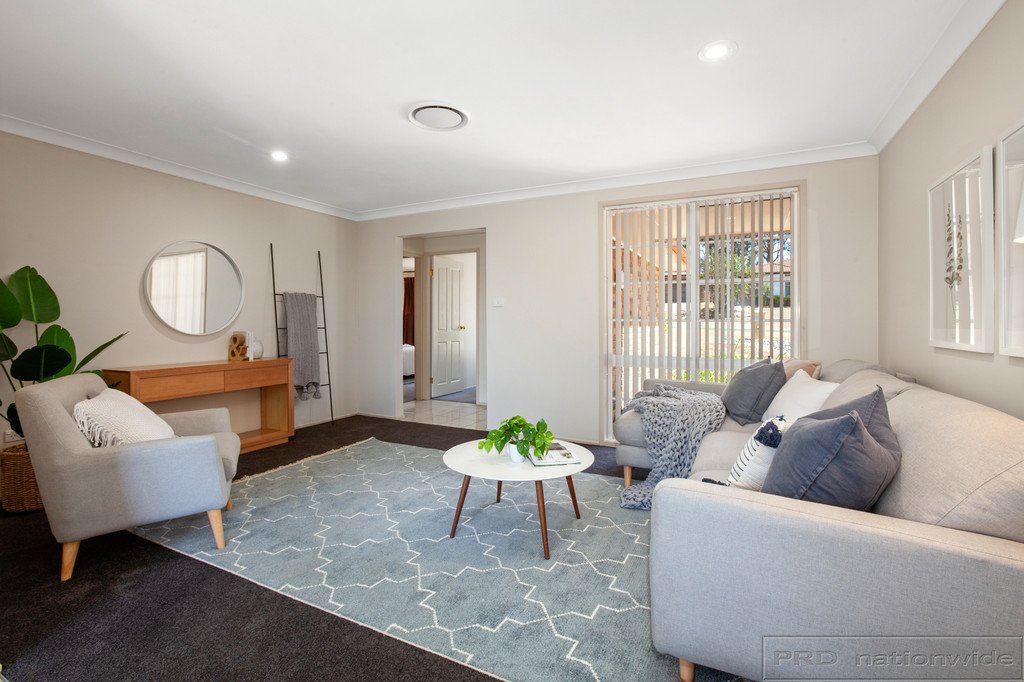 24 Blakewell Road THORNTON 2