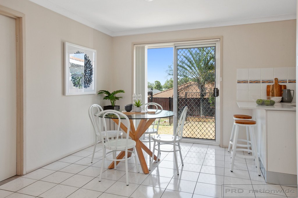 24 Blakewell Road THORNTON 4