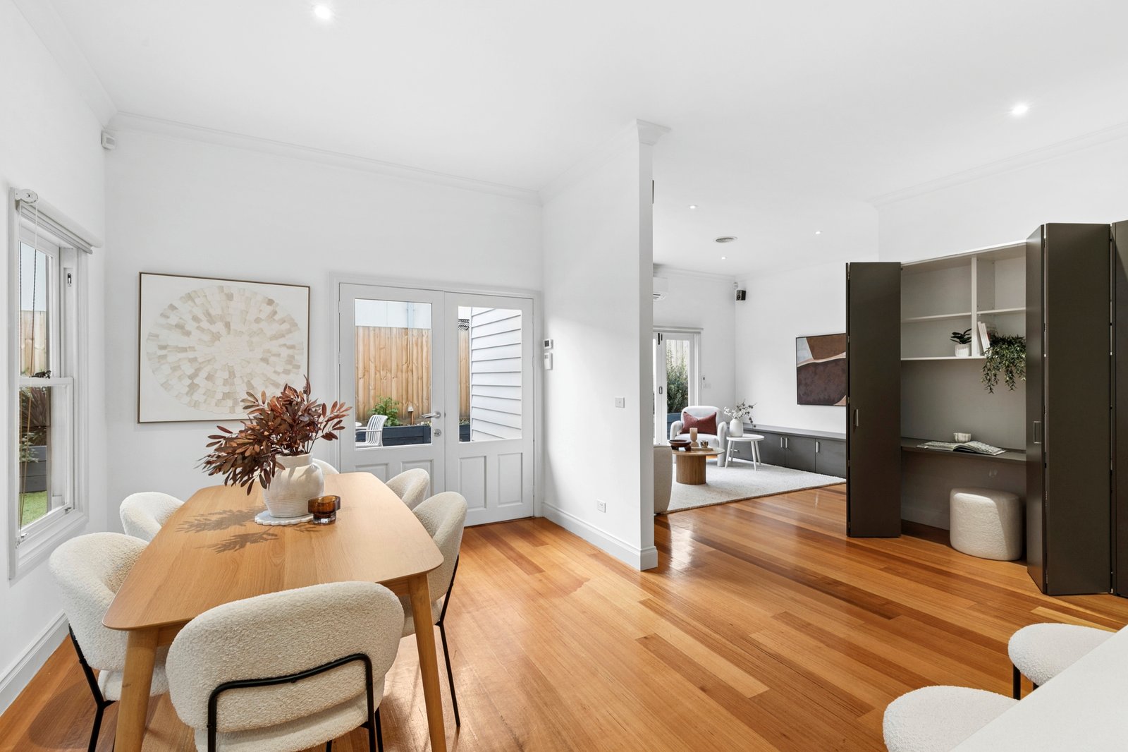 Gallery: 24 Bond Street