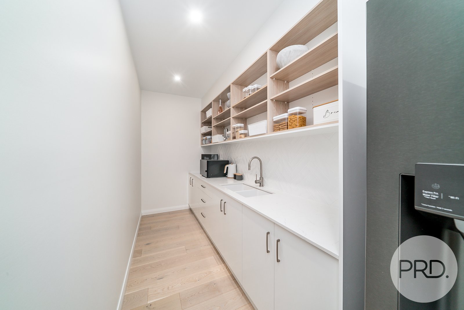 24 Bonner Street LLOYD 7