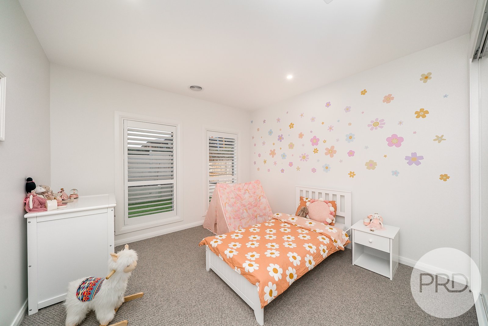 24 Bonner Street LLOYD 16