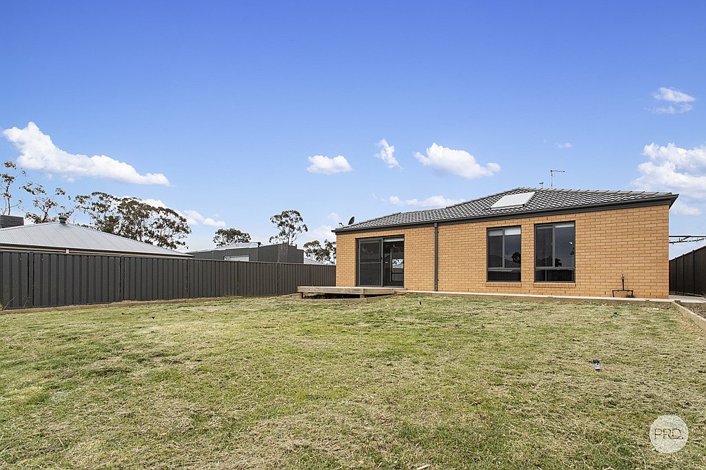 24 Bonnington Street JACKASS FLAT 14