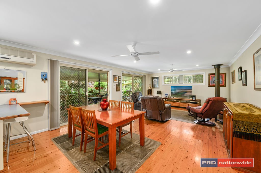 24 Borrowdale Crescent BOAMBEE EAST 5