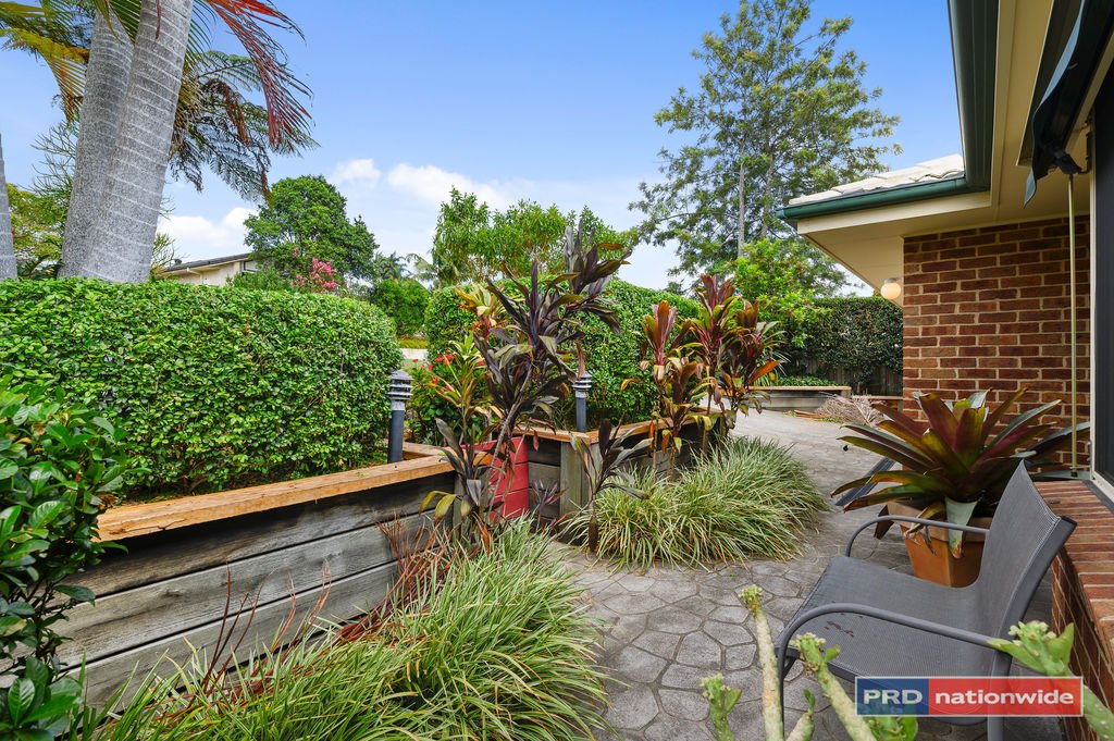 24 Borrowdale Crescent BOAMBEE EAST 16