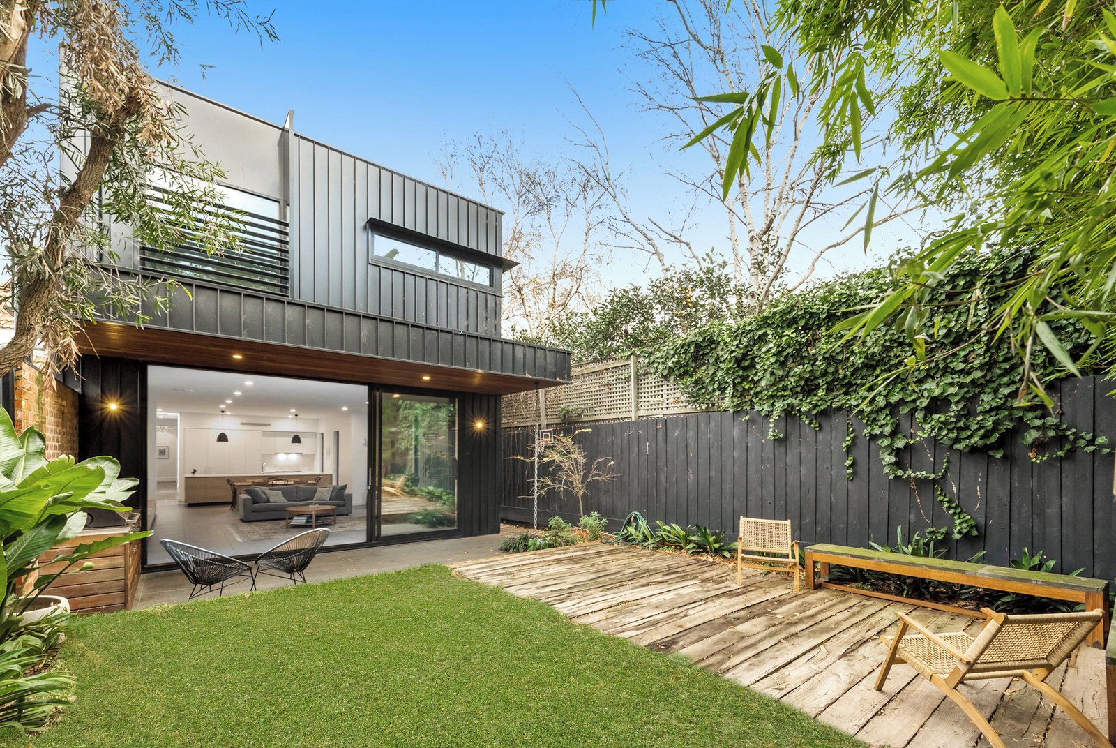 24 Bowen Street, Kew, 3101