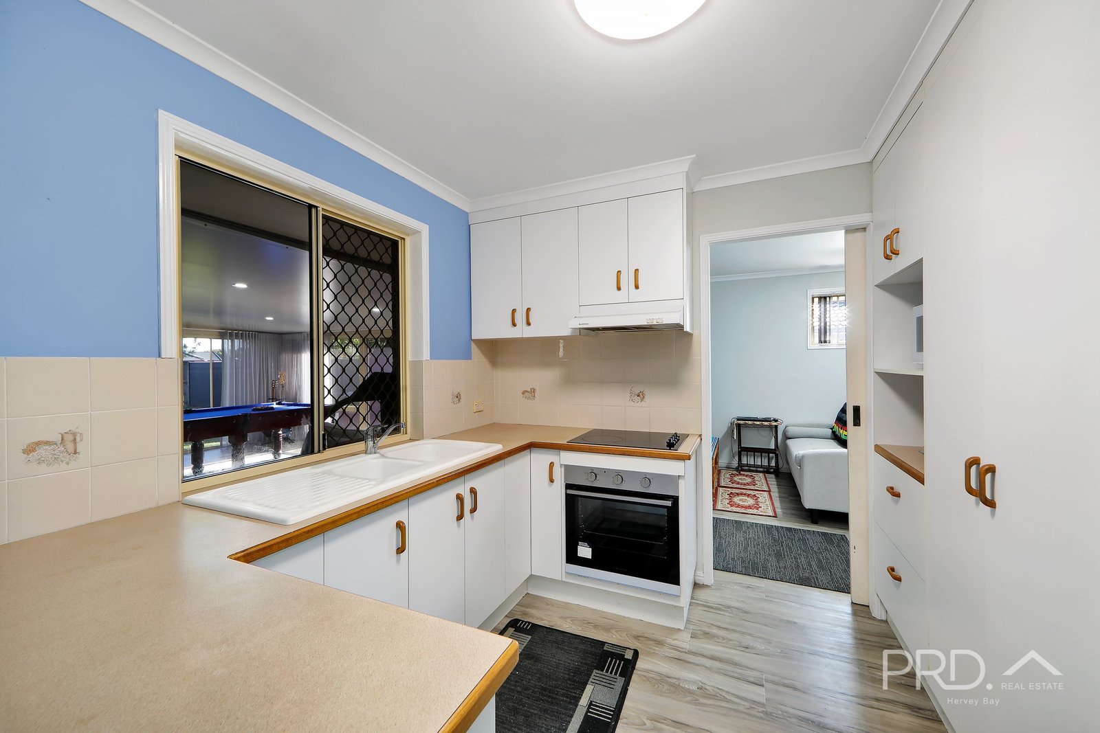 24 Bowerbird Avenue ELI WATERS 10