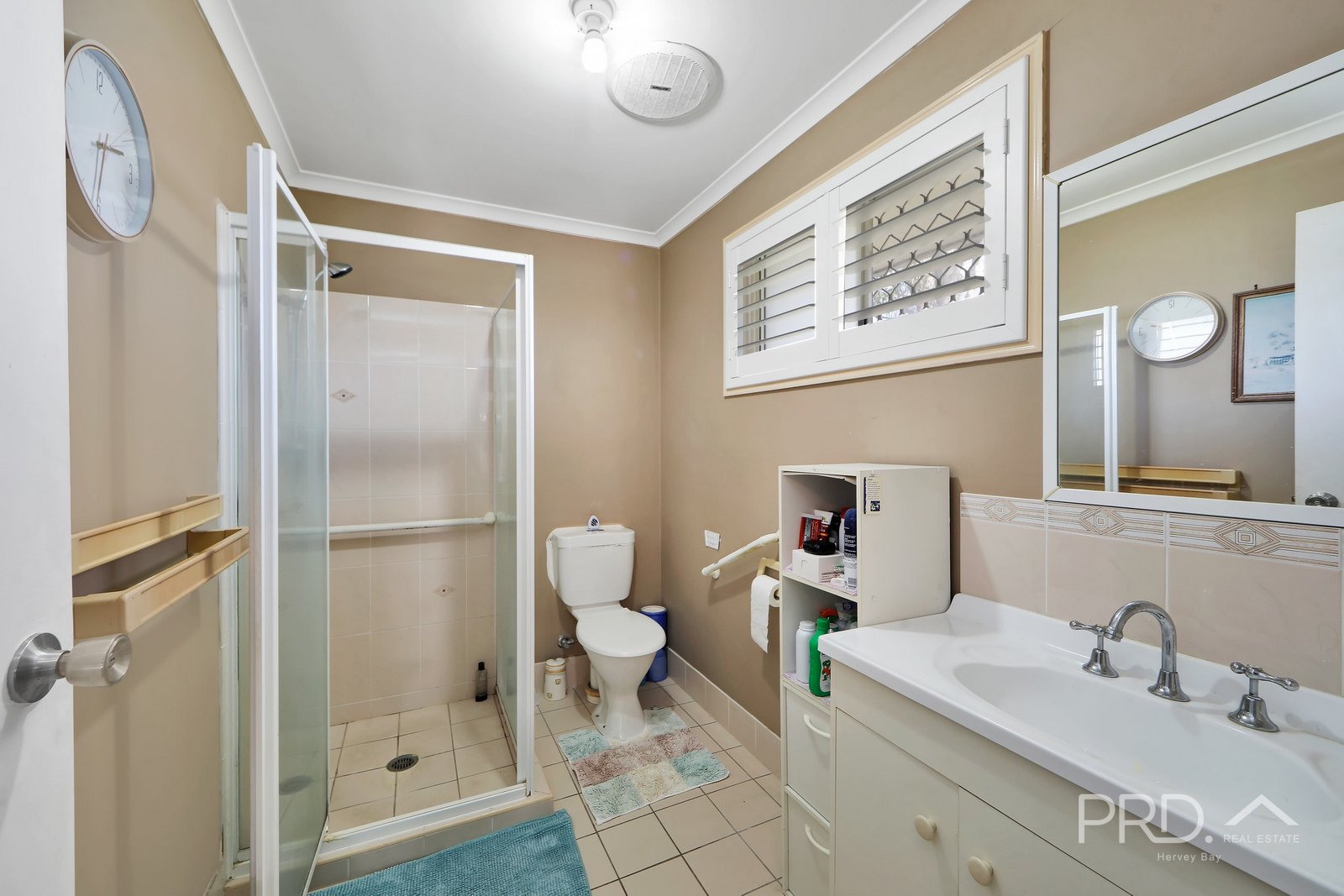 24 Bowerbird Avenue ELI WATERS 21