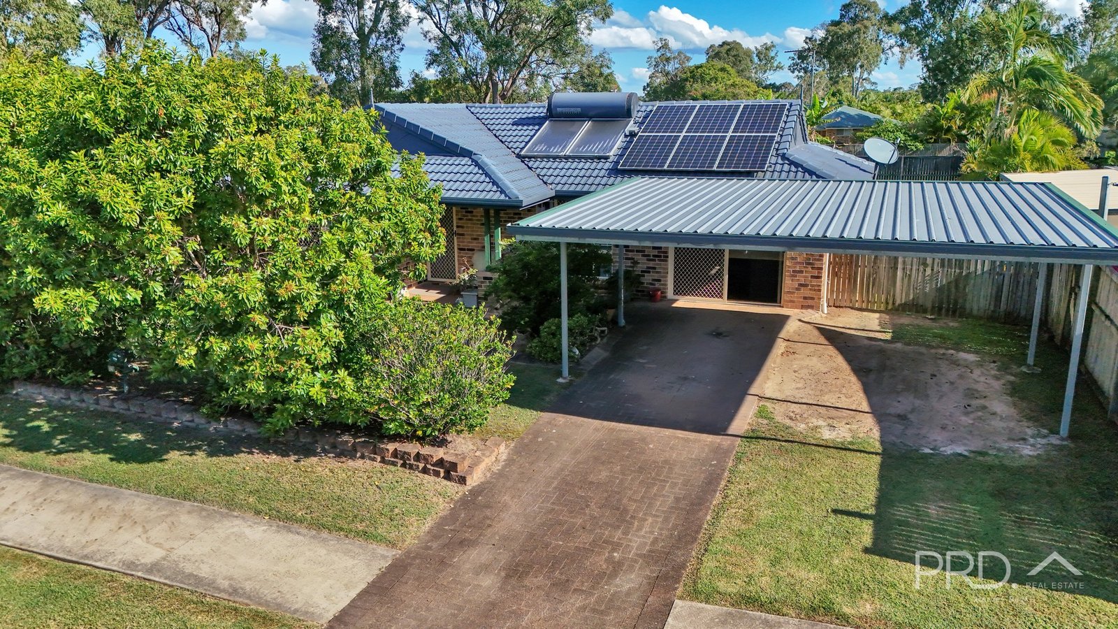 24 Bowerbird Avenue ELI WATERS 33