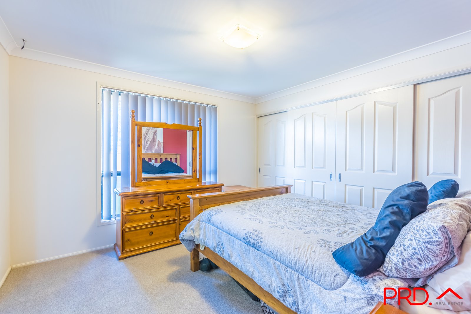 24 Bowman Drive TAMWORTH 11