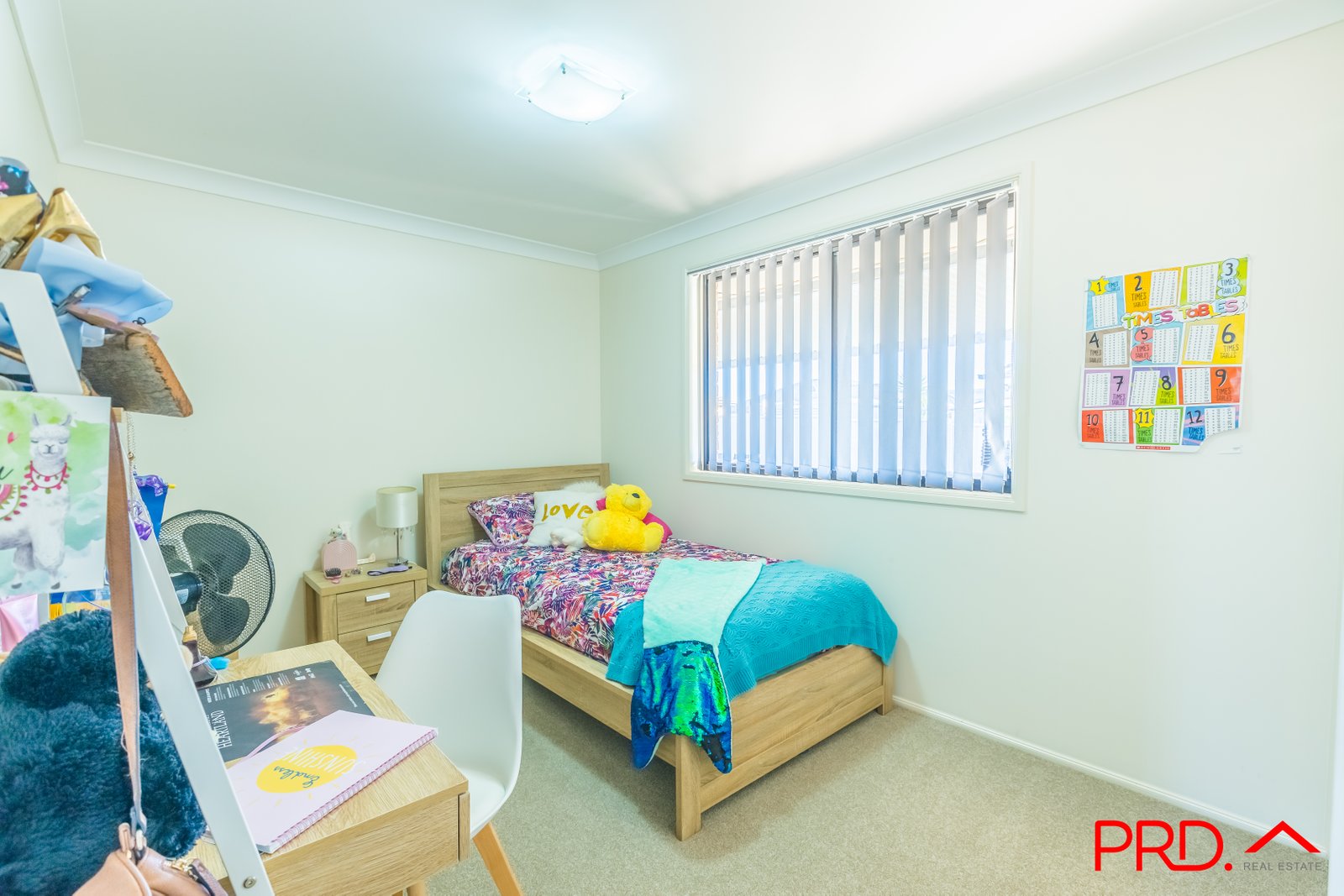 24 Bowman Drive TAMWORTH 12