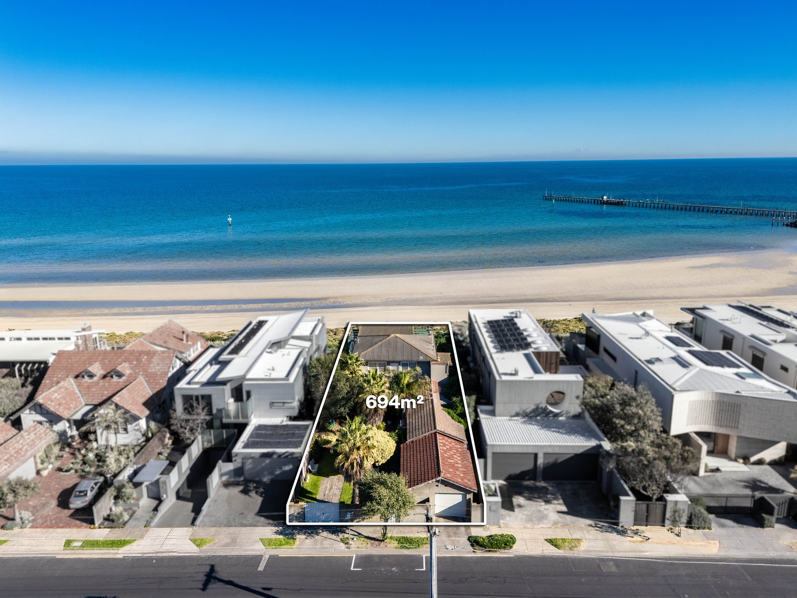 Photos: 24 Bowman Street