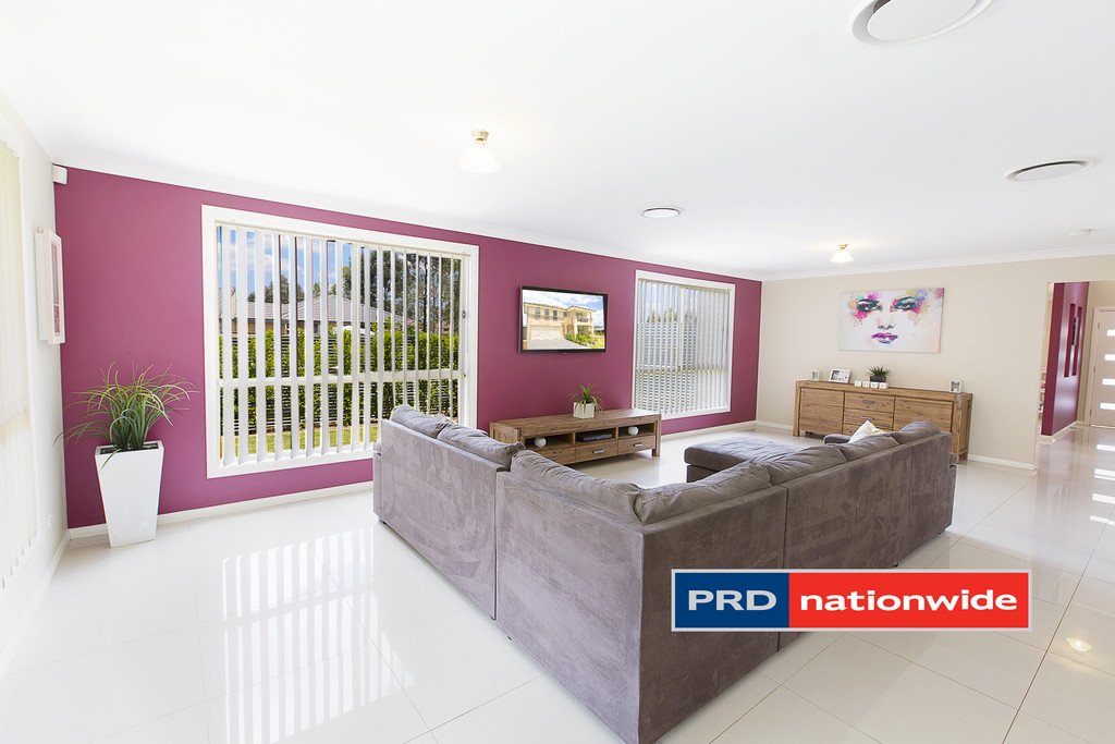 24 Bradley Street ROPES CROSSING 7