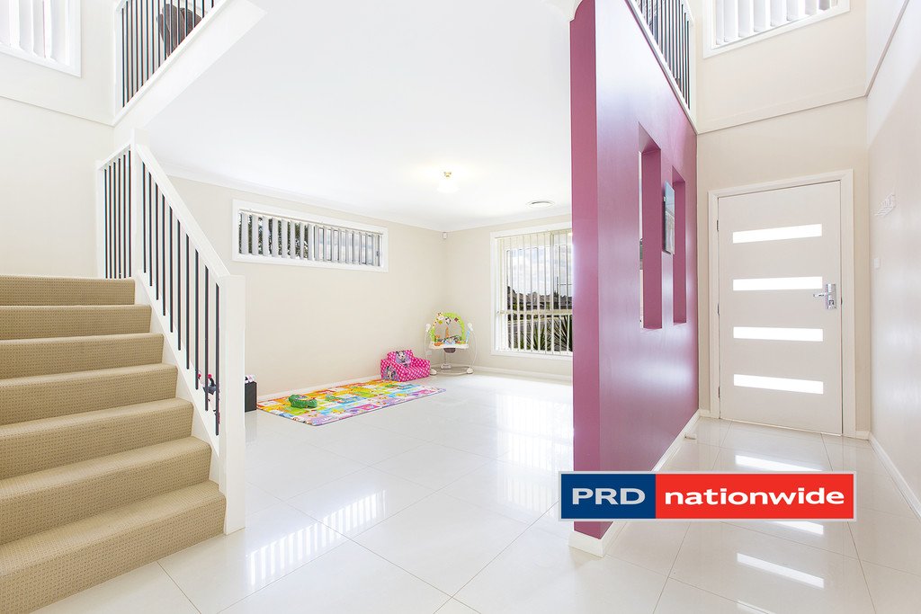 24 Bradley Street ROPES CROSSING 9