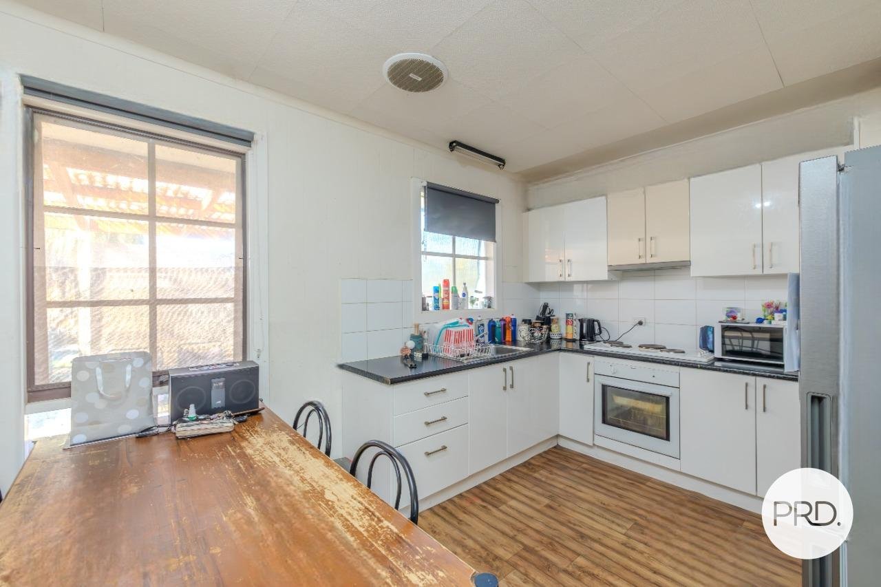 24 Brian Crescent MILDURA 6