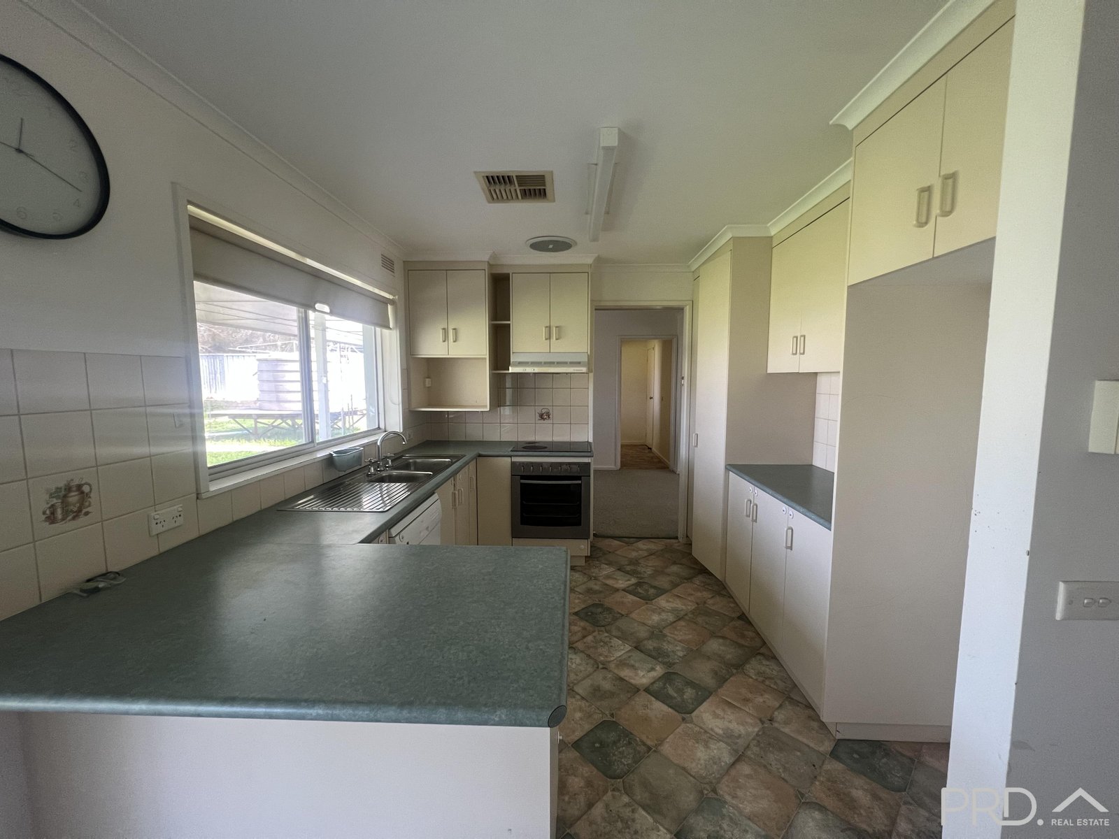 24 Britt Street OUYEN 2