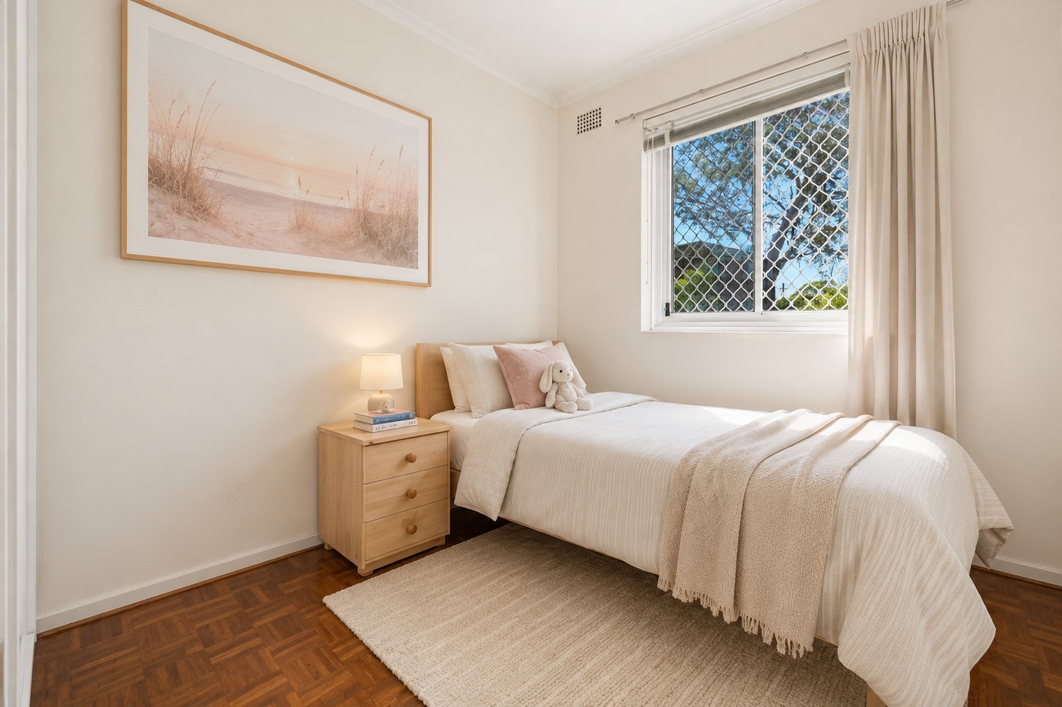 2/4 Brittain Crescent HILLSDALE 6