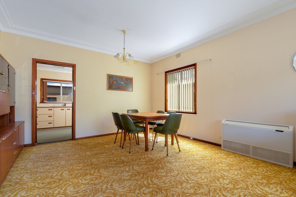 24 Brook Street DAPTO 9