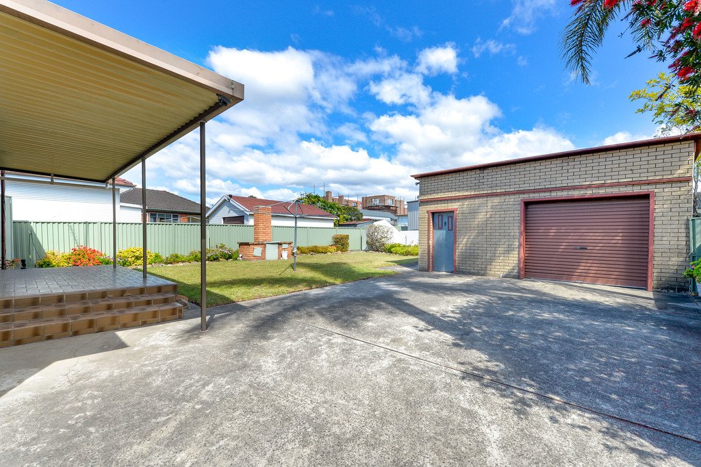 24 Brook Street DAPTO 10