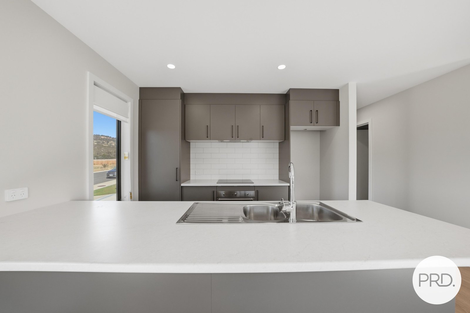 2/4 Buddon Road NEW NORFOLK 4