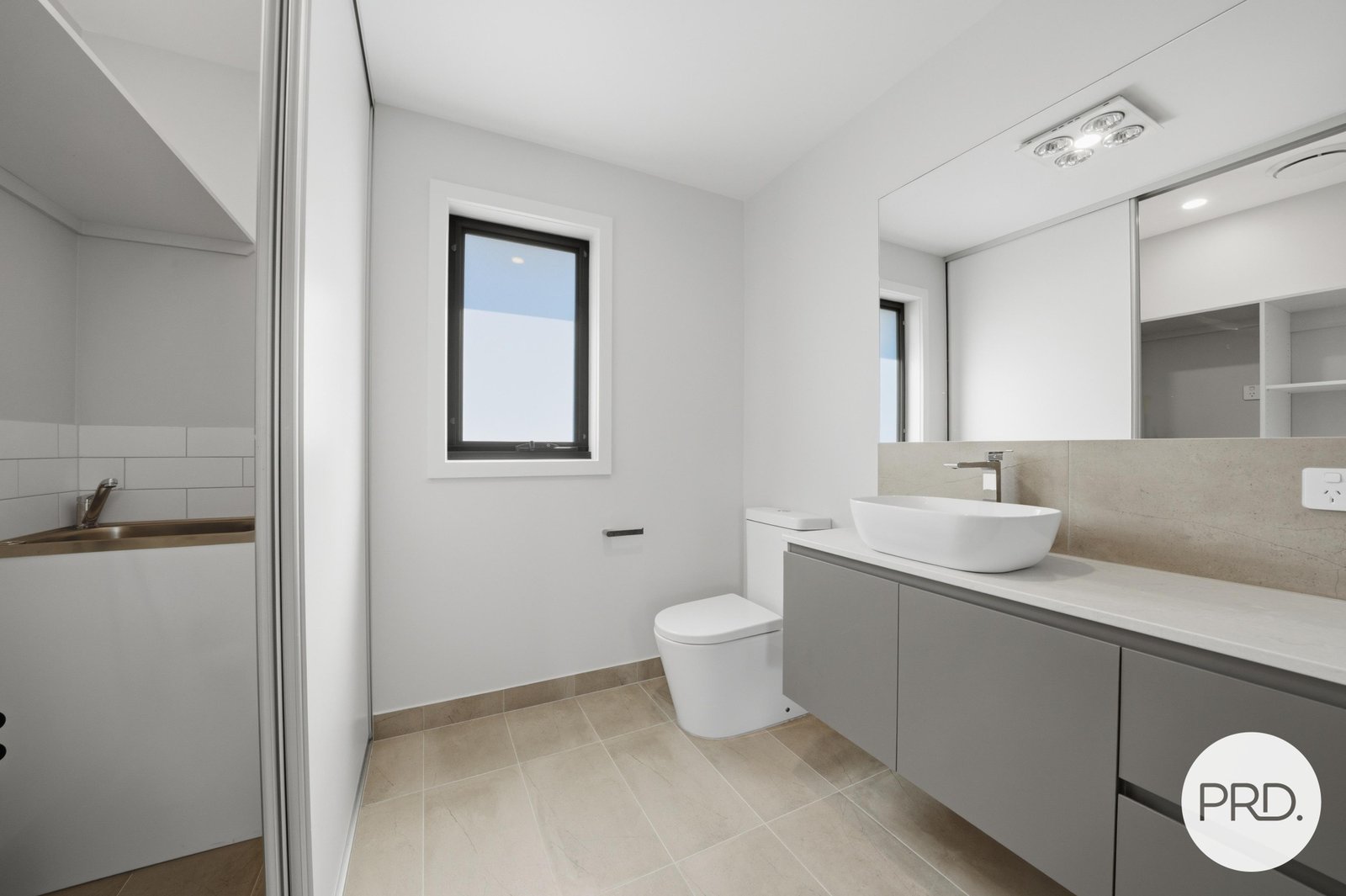 2/4 Buddon Road NEW NORFOLK 13