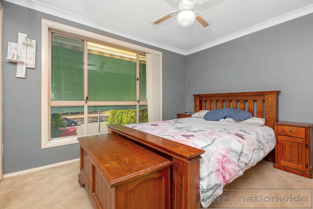 24 Budgeree Drive ABERGLASSLYN 8