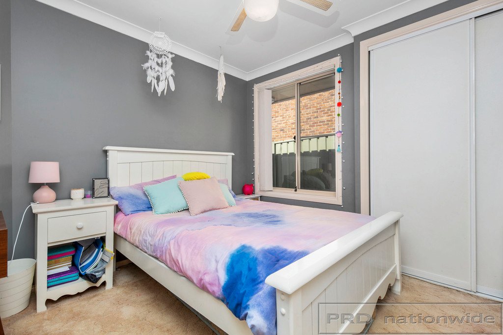 24 Budgeree Drive ABERGLASSLYN 9