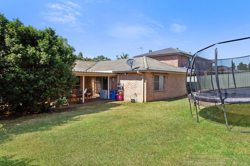 24 Budgeree Drive ABERGLASSLYN 14