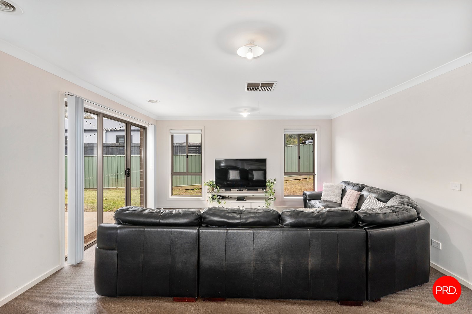 24 Bunker Street KANGAROO FLAT 3