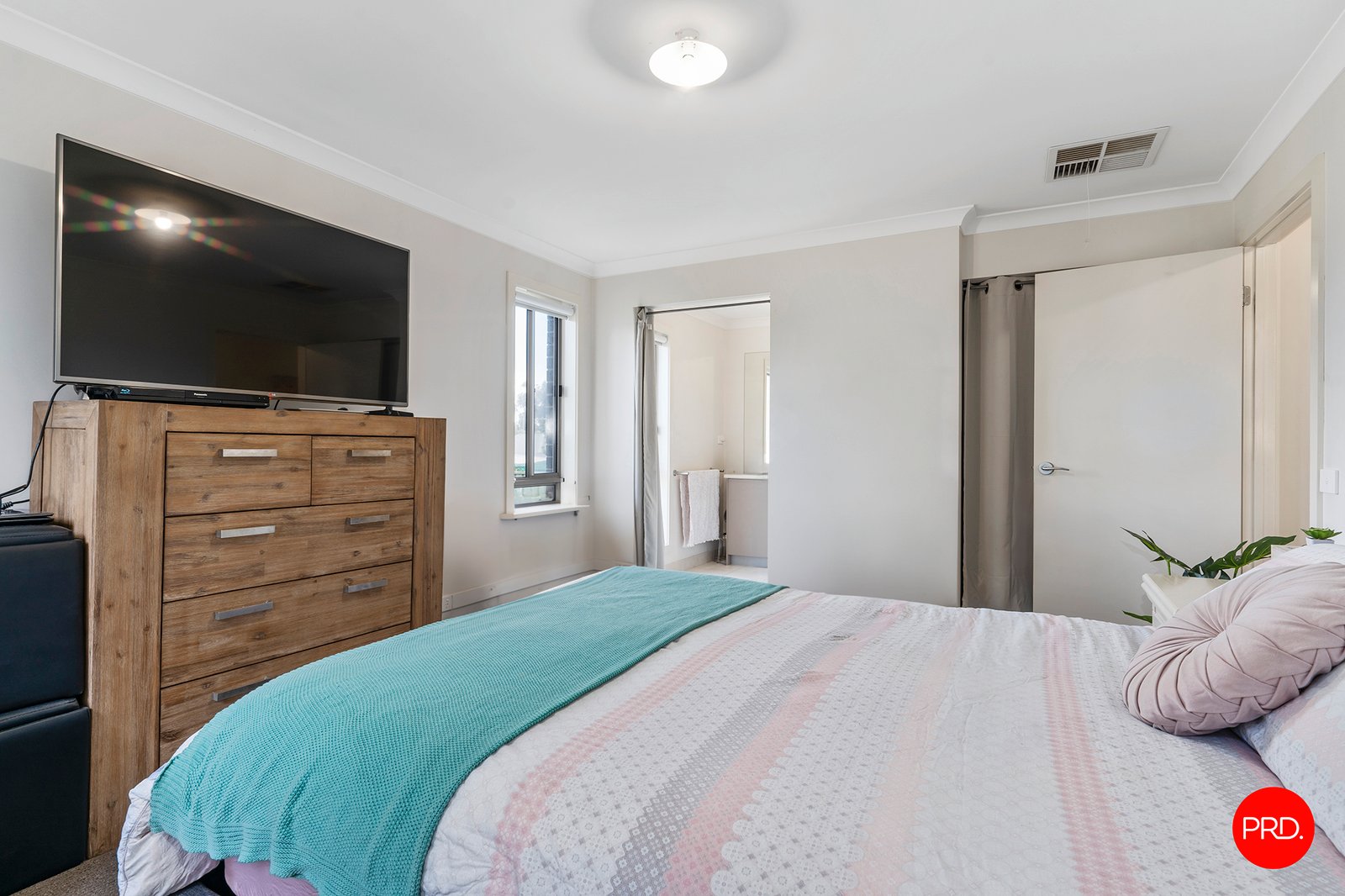 24 Bunker Street KANGAROO FLAT 9