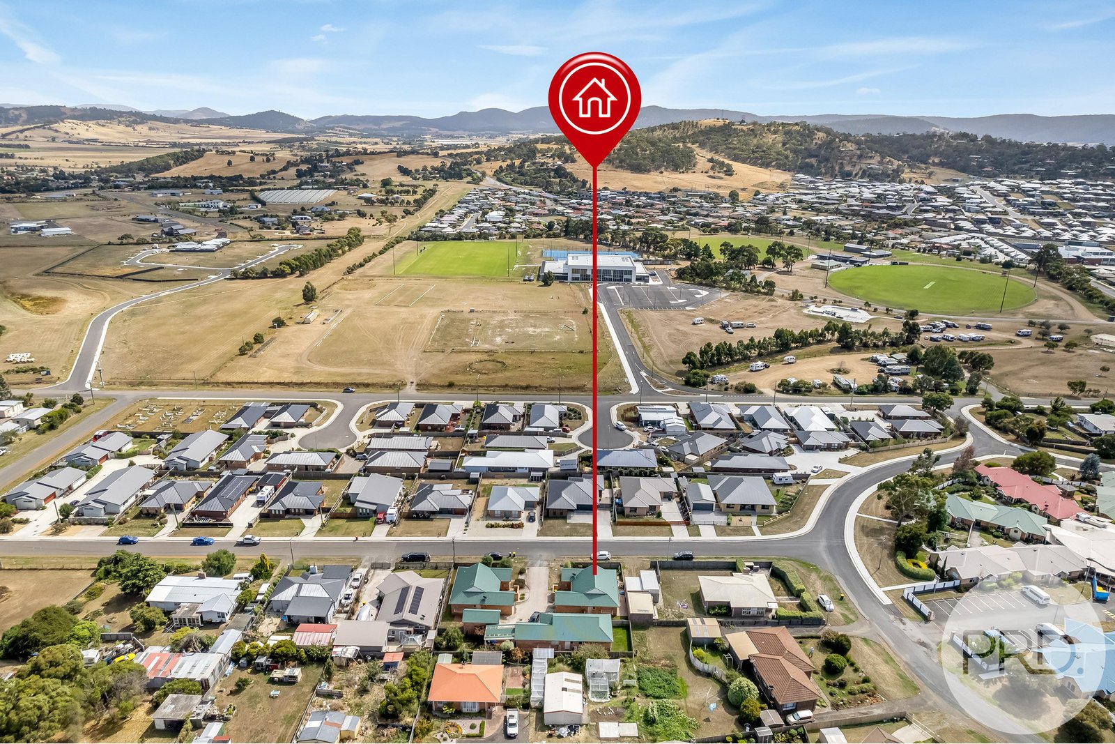 2/4 Burnett Street SORELL 5