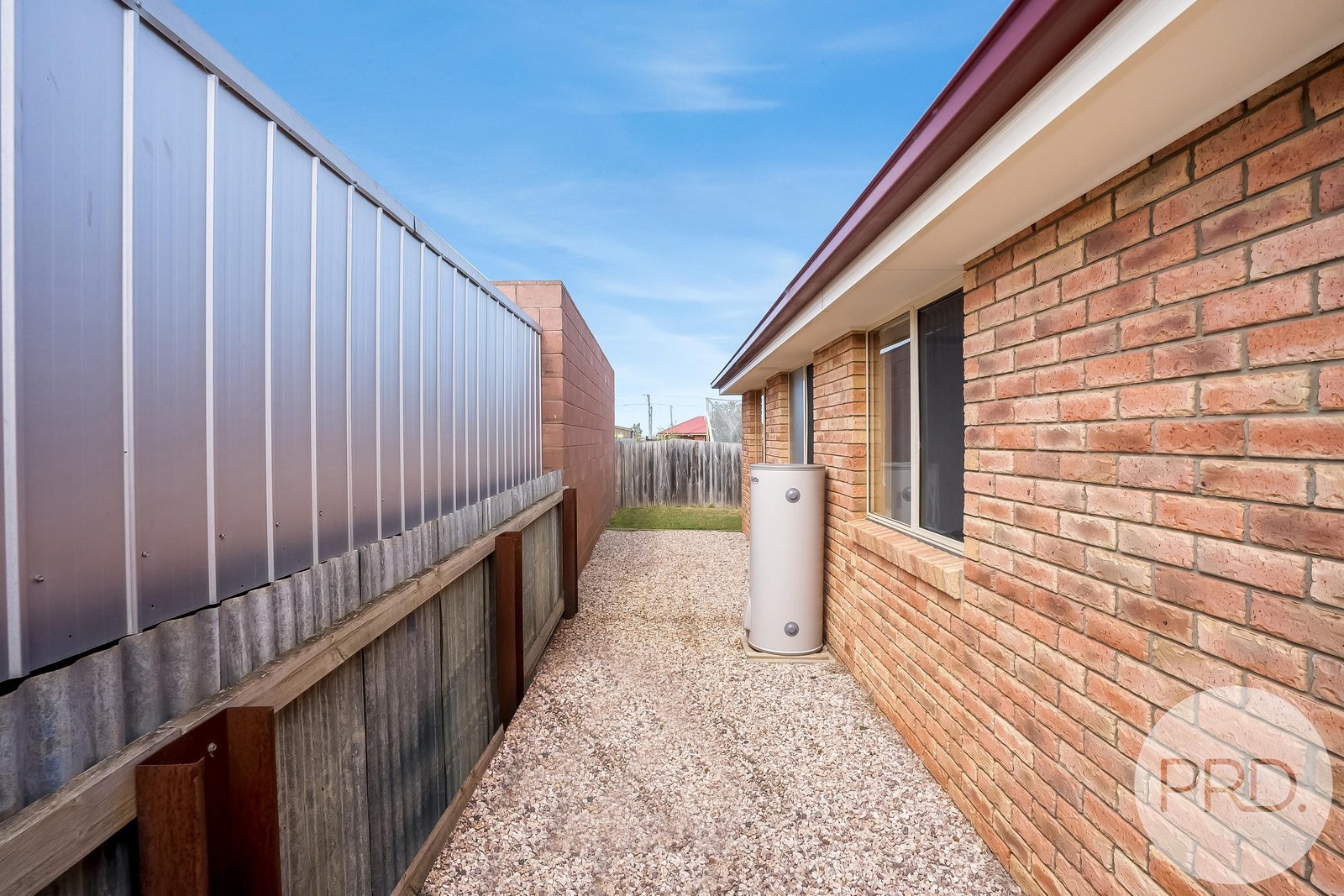 2/4 Burnett Street SORELL 22
