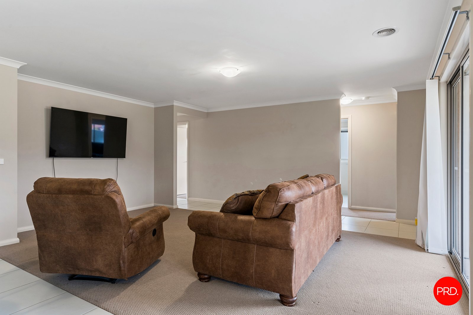 24 Bursaria Street JACKASS FLAT 6