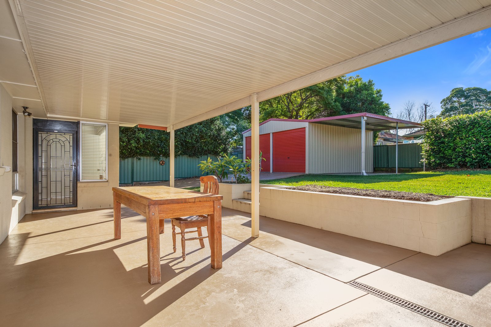 24 Byng Street TENAMBIT 8