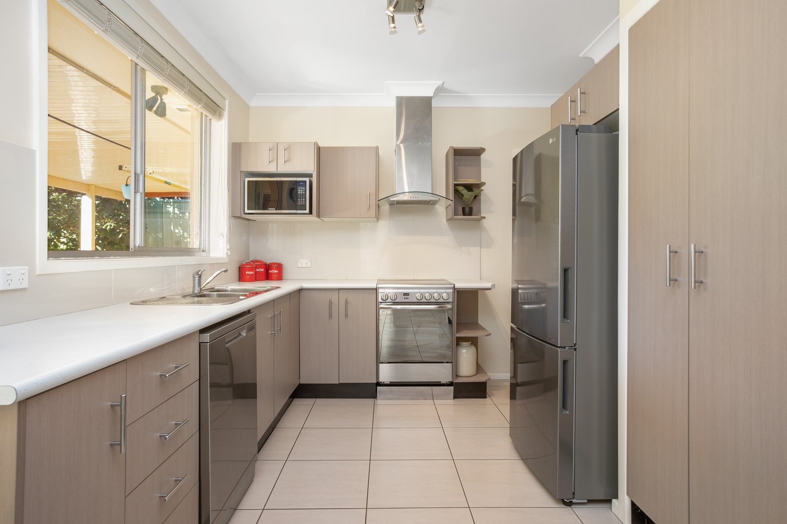 24 Byng Street TENAMBIT 13