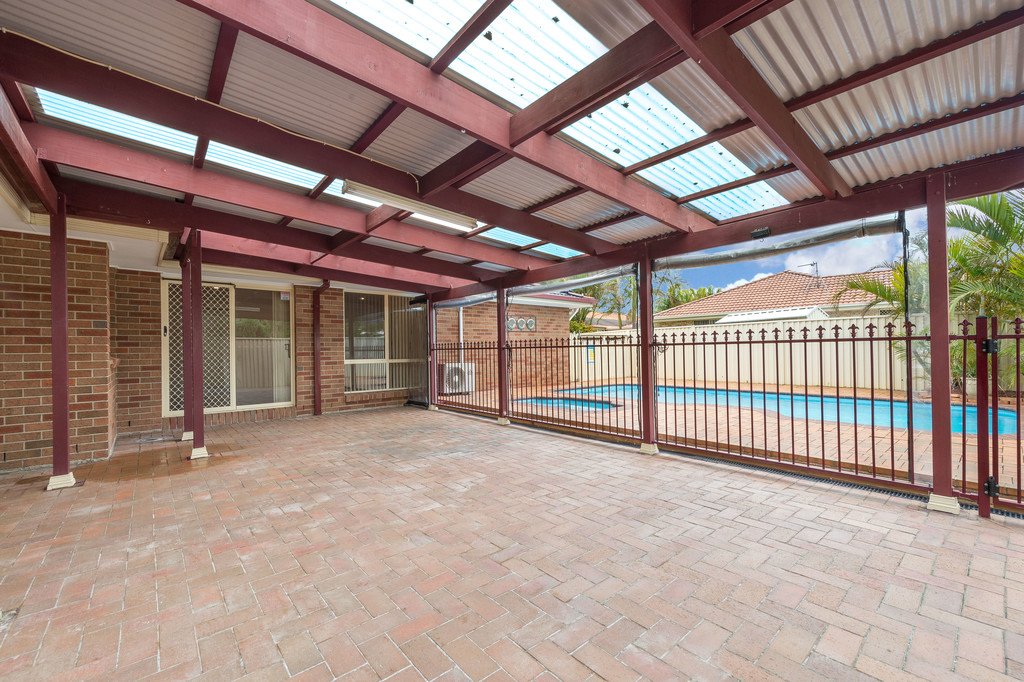 24 Cachia Blvd  HORSLEY 12