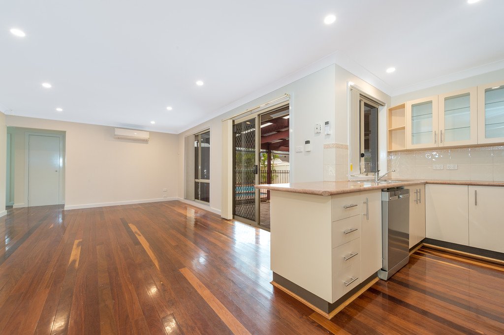 24 Cachia Blvd  HORSLEY 4