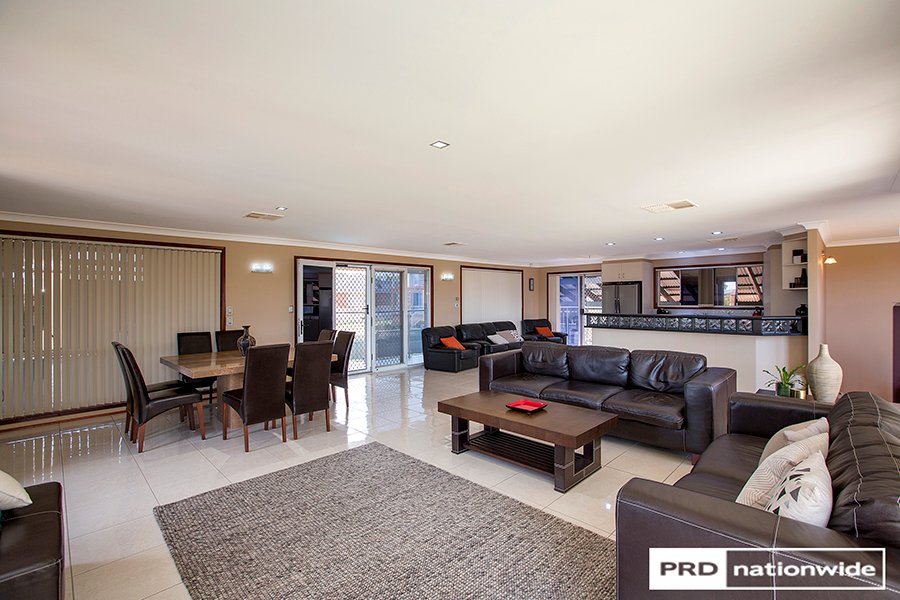 24 Caloola Street TAMWORTH 3