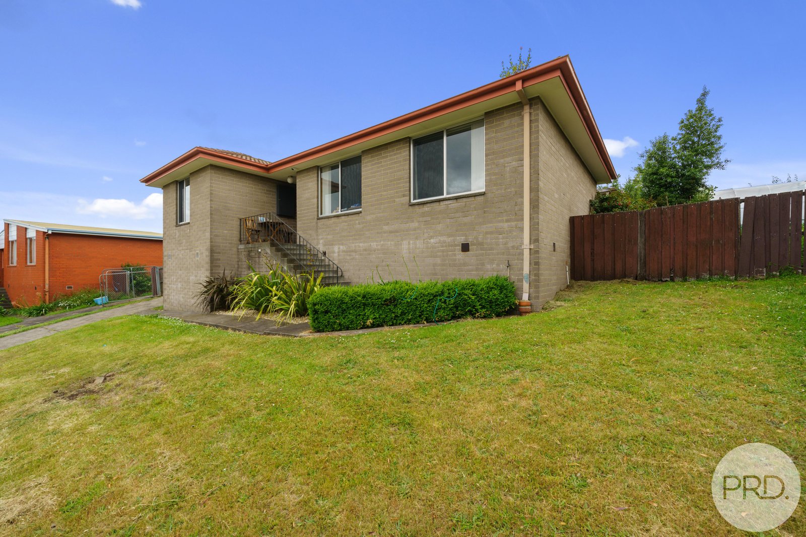 24 Calvert Crescent HERDSMANS COVE 19