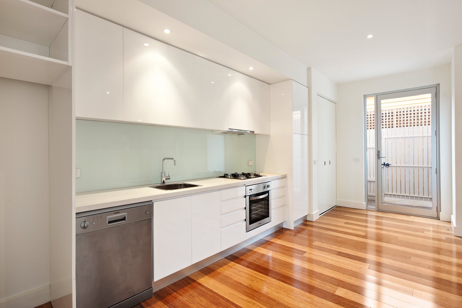 Gallery: 2/4 Camden Street