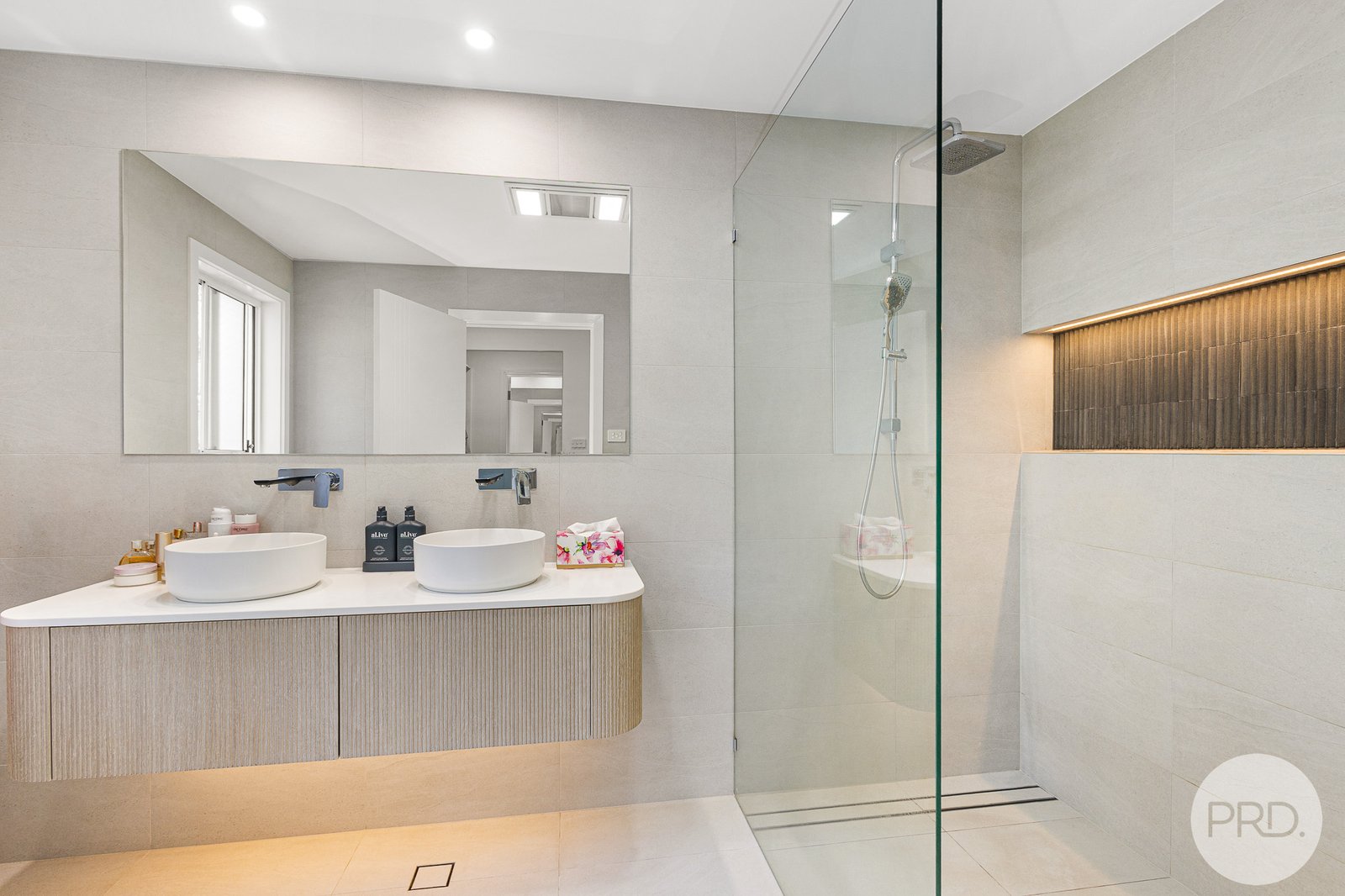 24 Canomii Close NELSON BAY 18