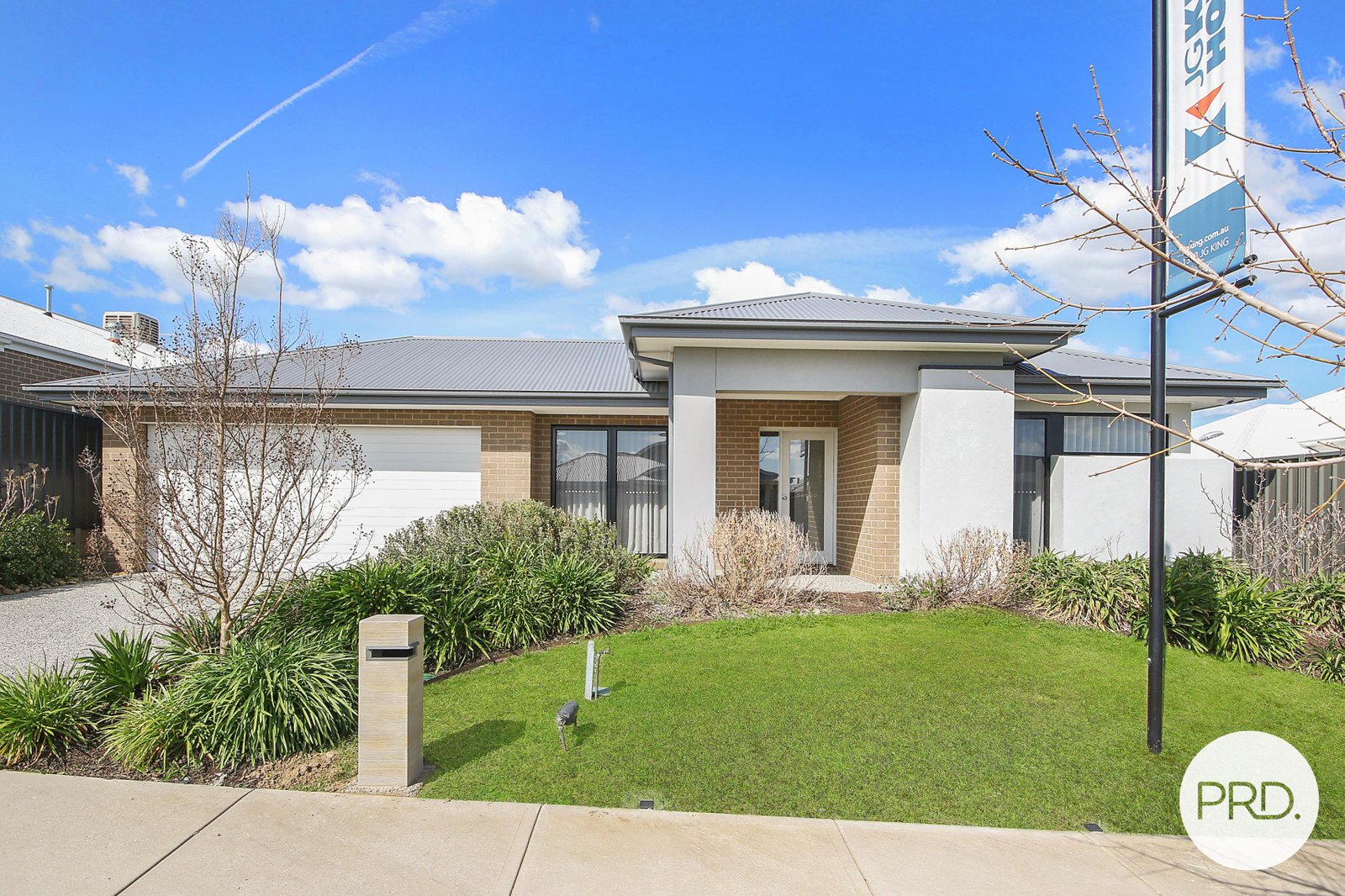 24 Canon Street LENEVA 1