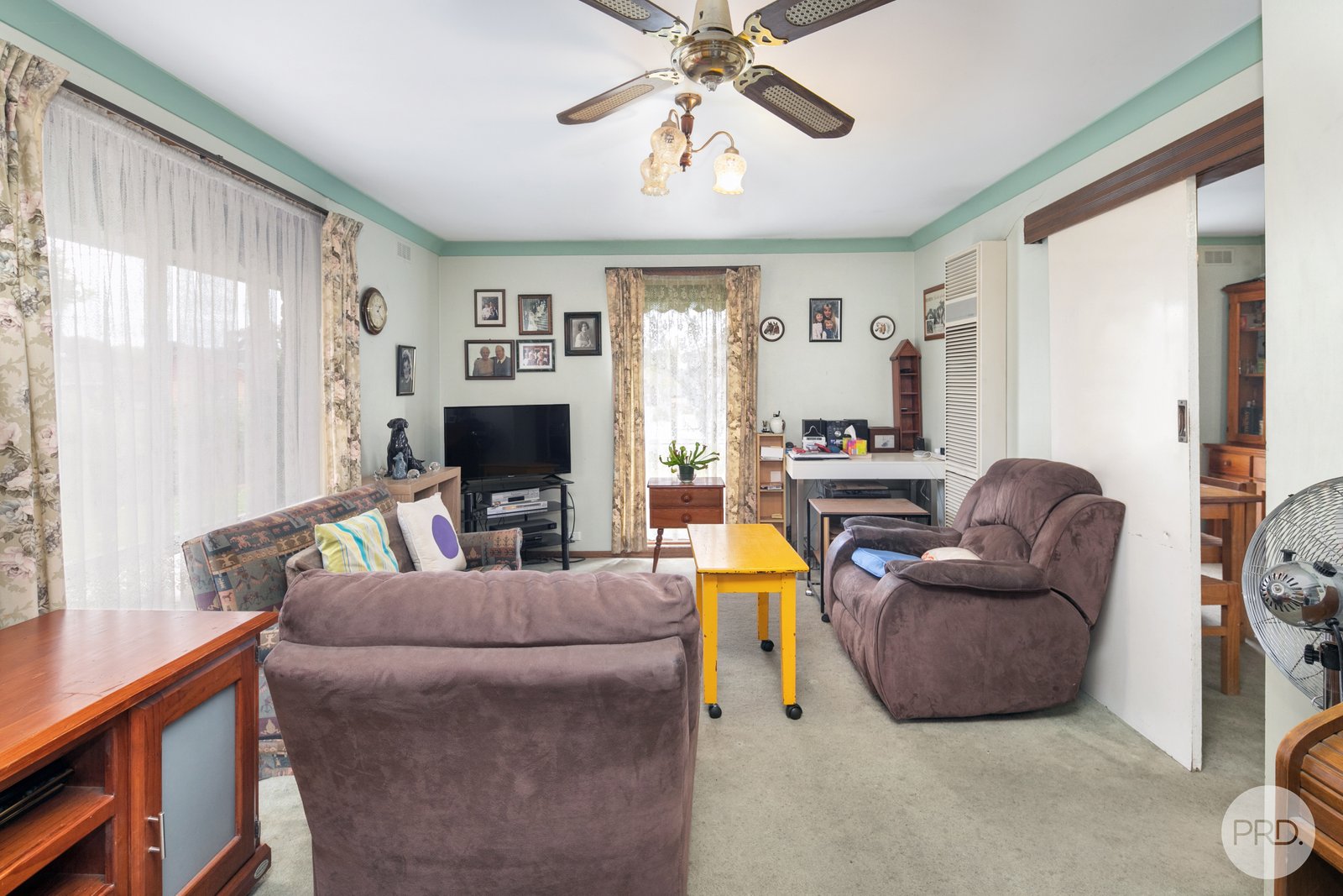 24 Canterbury Street BROWN HILL 3