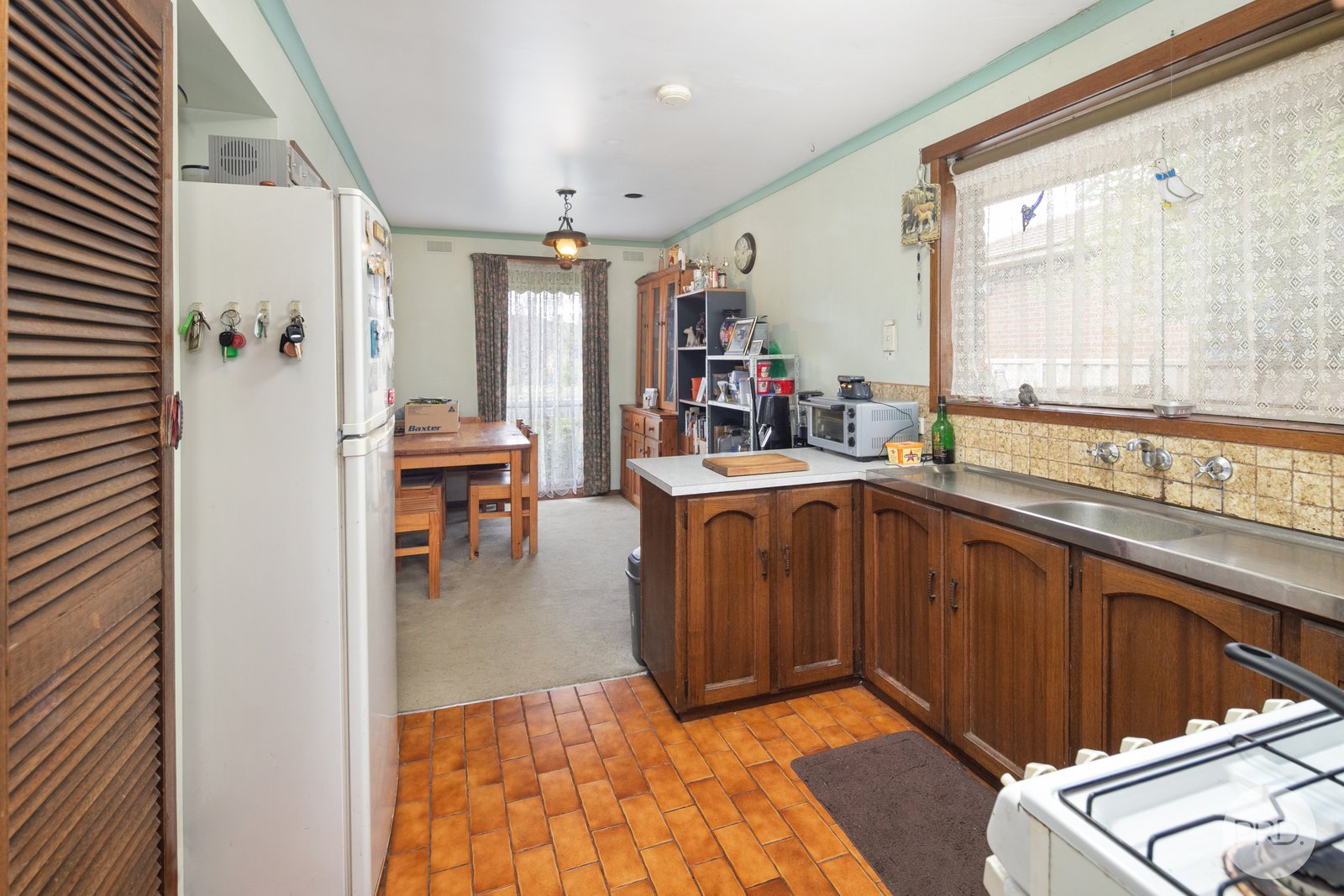 24 Canterbury Street BROWN HILL 6