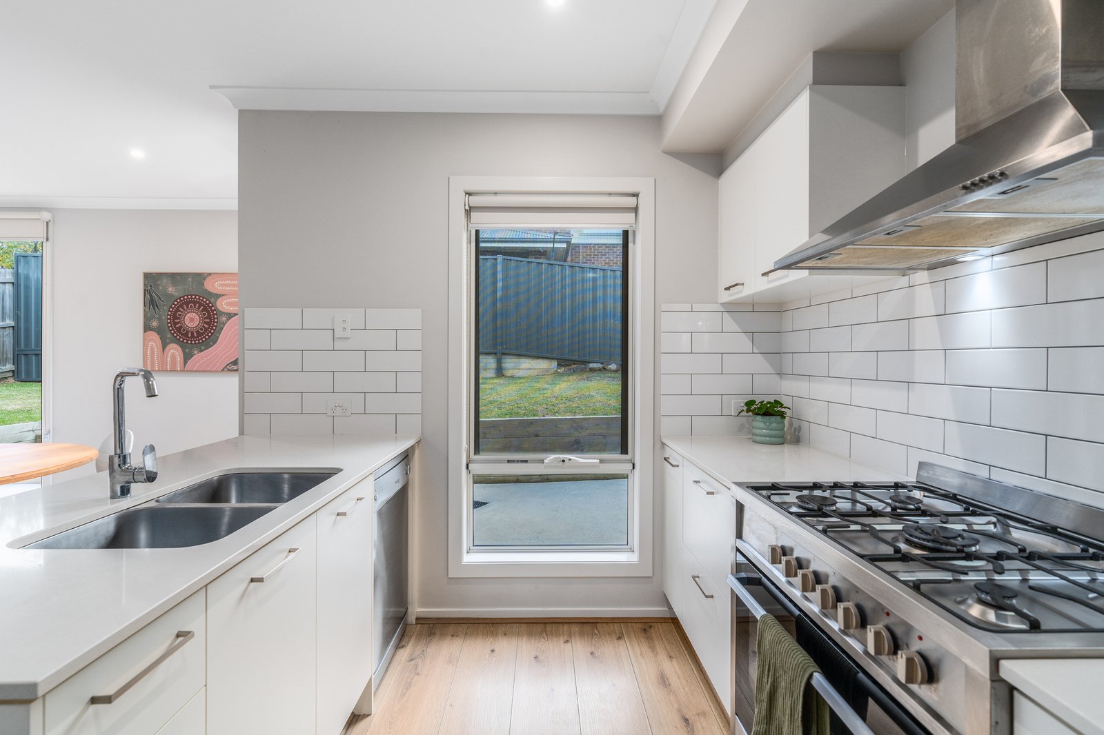 Gallery: 2/4 Cara Road