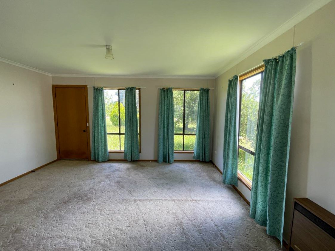 24 Carabost Street TUMBARUMBA 4